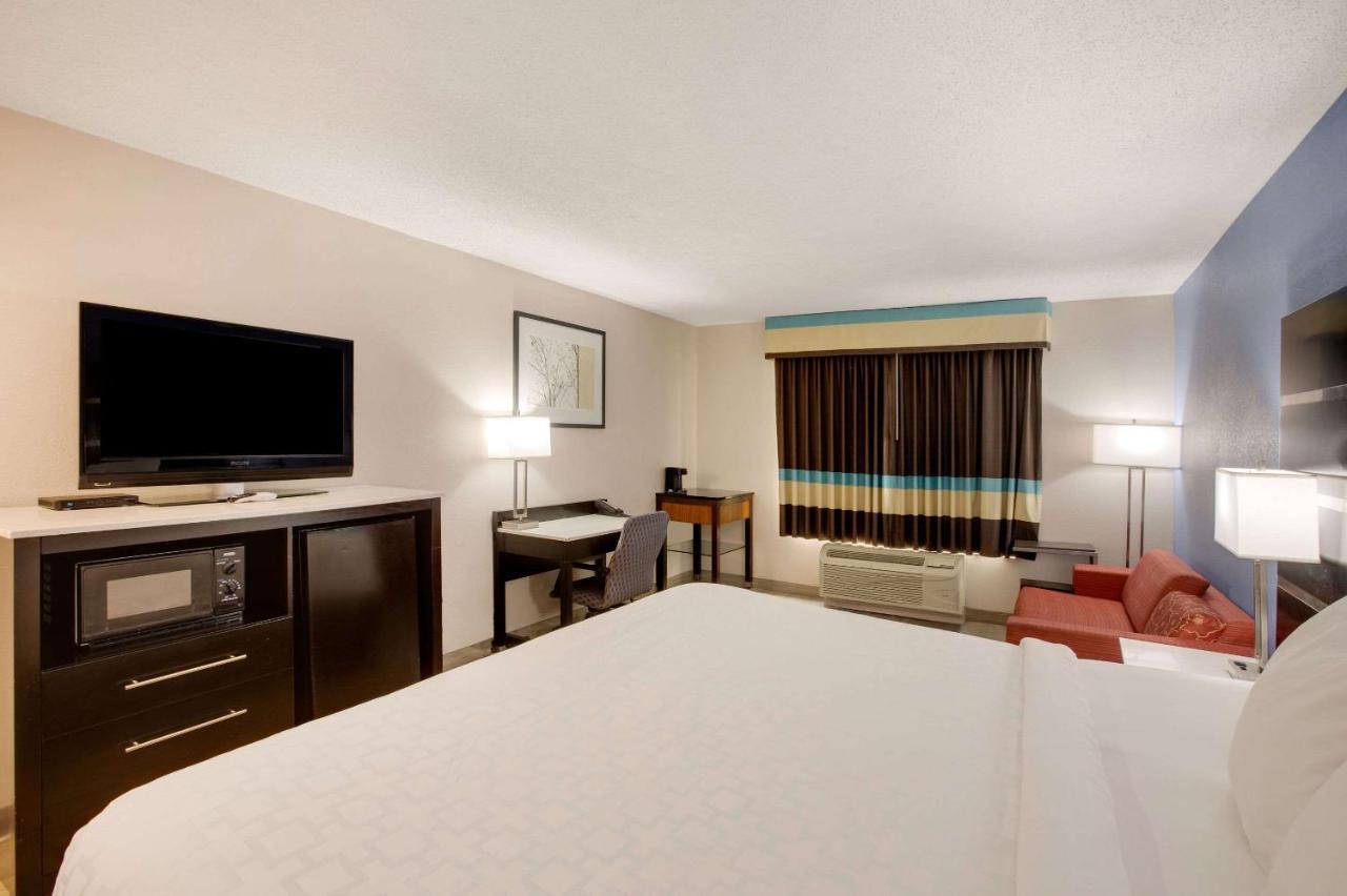 Hotel Clarion Pointe Atlanta Airport College Park Extérieur photo