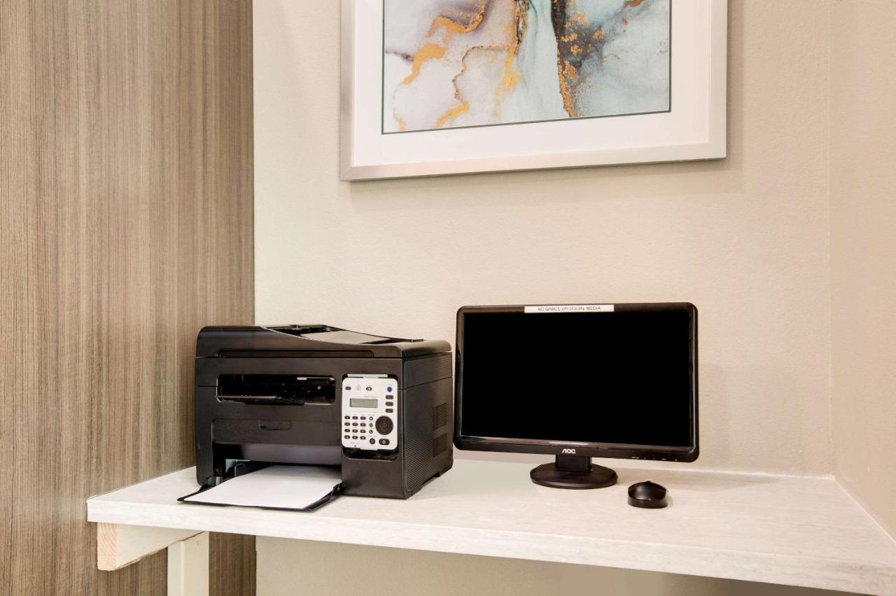 Hotel Clarion Pointe Atlanta Airport College Park Extérieur photo