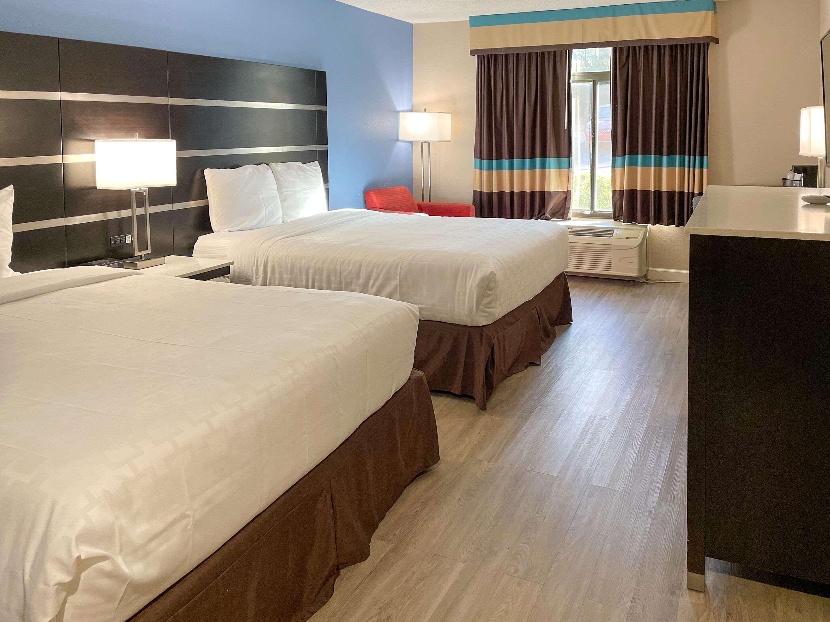 Hotel Clarion Pointe Atlanta Airport College Park Extérieur photo