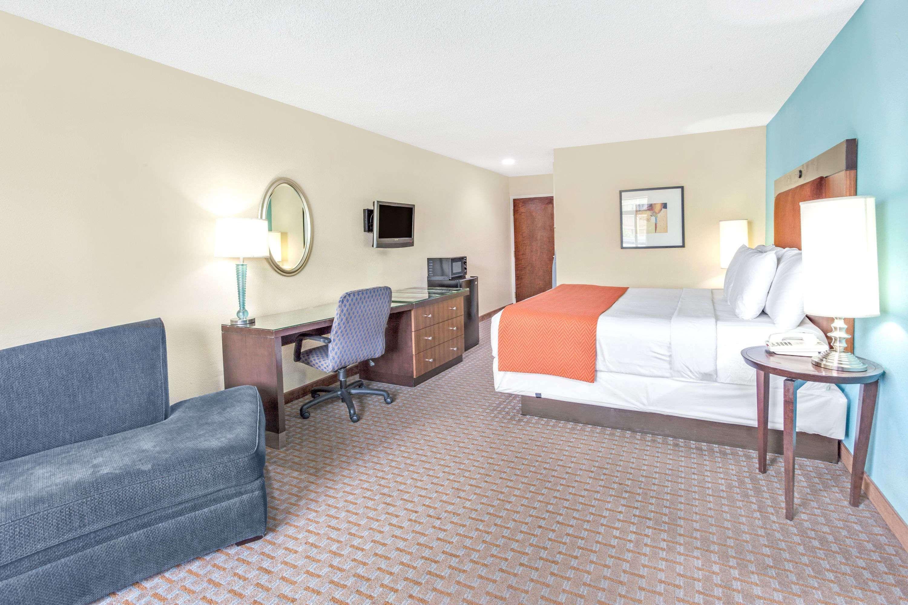 Hotel Clarion Pointe Atlanta Airport College Park Extérieur photo