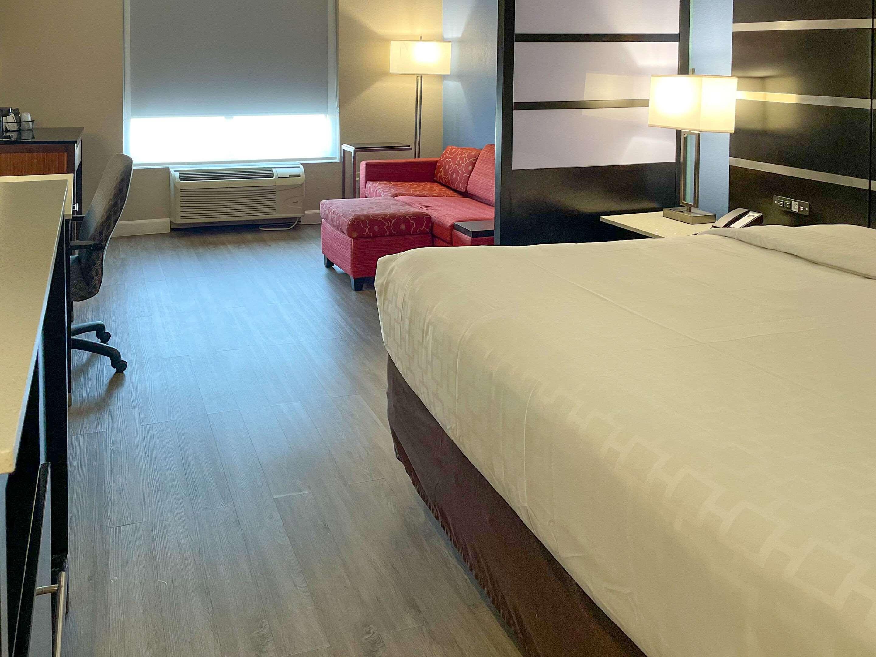 Hotel Clarion Pointe Atlanta Airport College Park Extérieur photo